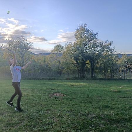 Chez Marthe, Organic Farm Stay 克宁 外观 照片